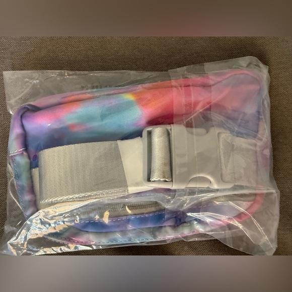 NWT Lululemon Tie Dye Everywhere Belt Bag - Picture 5 of 6